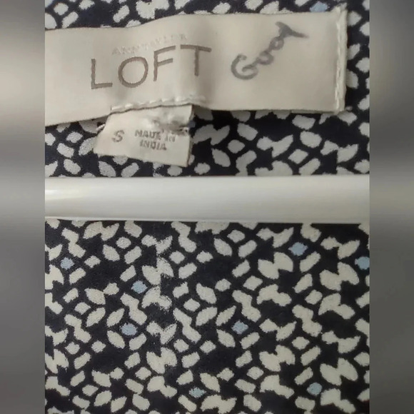 Loft cap sleeve S blouse front tie black white blue, business, office attire - Picture 4 of 5